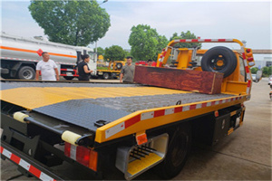 商州区附近拖车电话号码服务